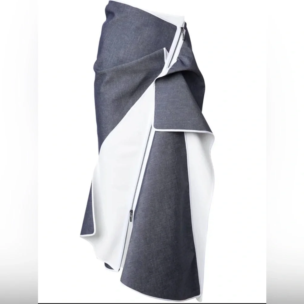 Chic Asymmetrical Gray and White Skirt - Picture 7 of 8